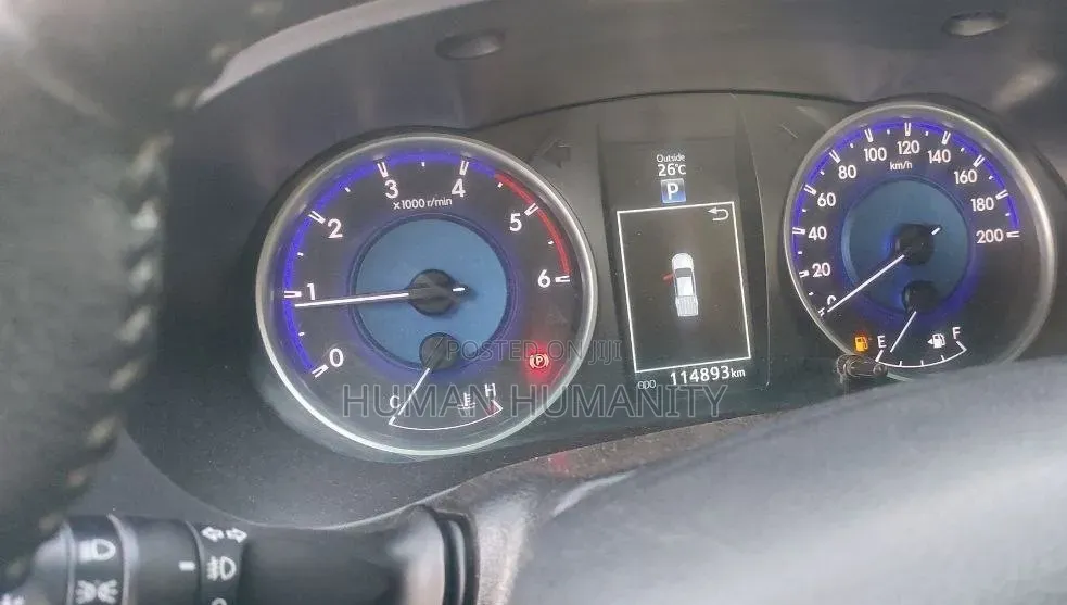Toyota Hilux 2018 Silver