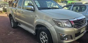 Toyota Hilux 2006 Silver