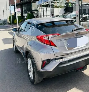 Toyota C-HR 2017 Silver