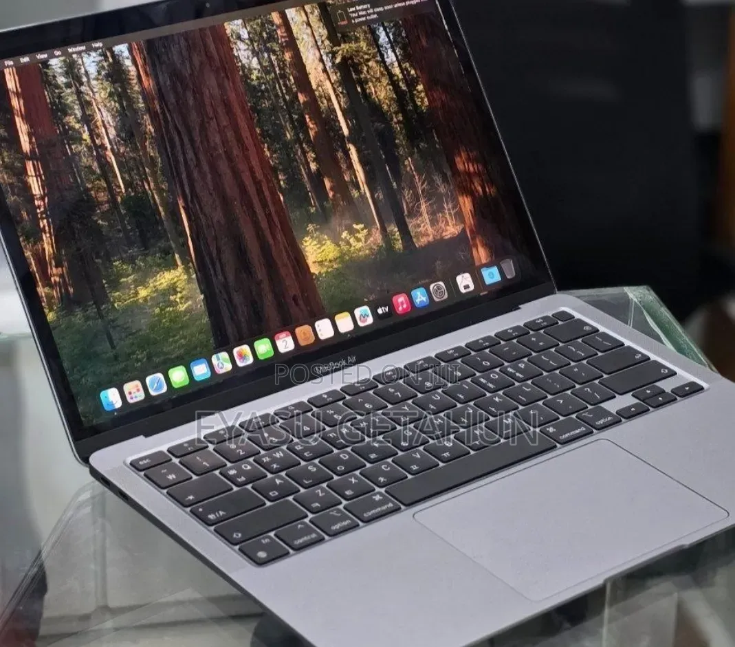 New Laptop Apple MacBook Air 2020 M1 8GB Apple M1 SSD 256GB