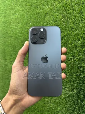 New Apple iPhone 16 Pro Max 256 GB Black