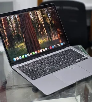 New Laptop Apple MacBook Air 2020 M1 8GB Apple M1 SSD 256GB