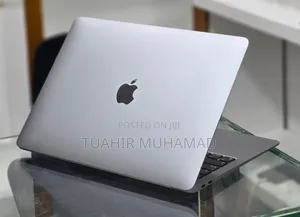 New Laptop Apple MacBook Air 2020 M1 8GB Apple M1 SSD 256GB