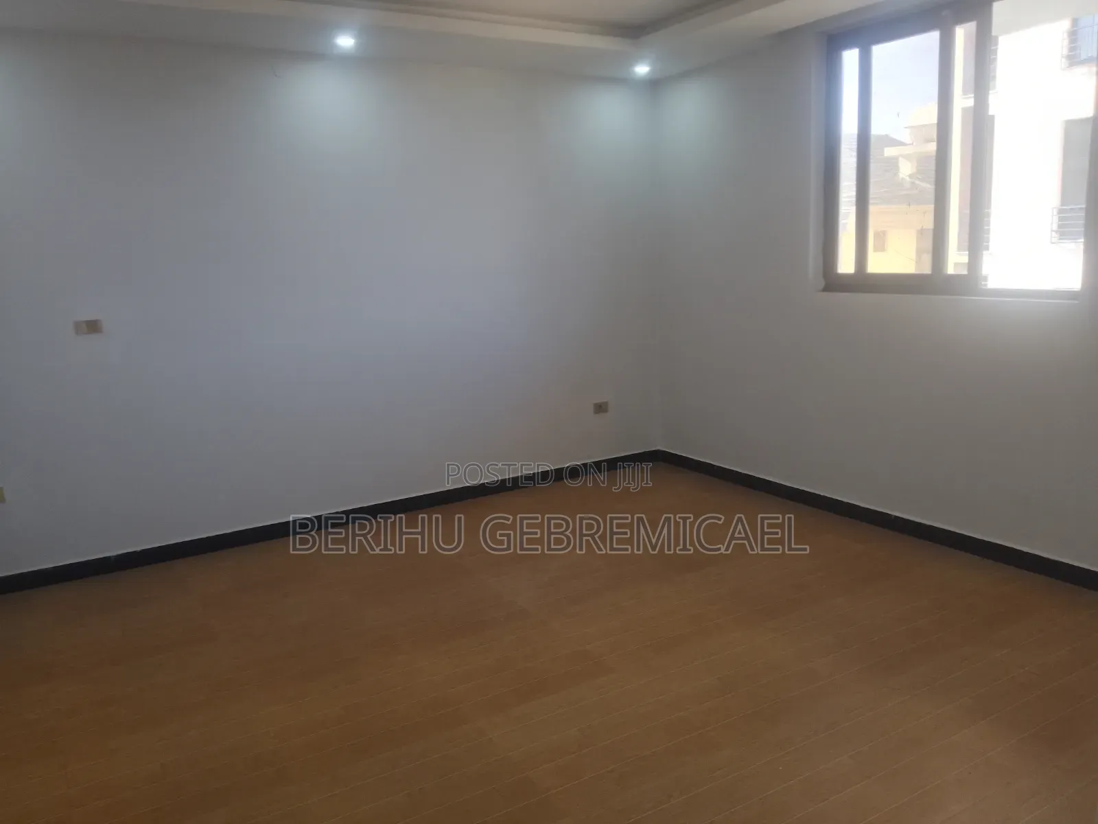 2bdrm Apartment in አያት, Yeka for rent