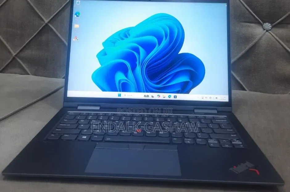 New Laptop Lenovo ThinkPad X1 Yoga 16GB Intel Core i7 SSD 512GB