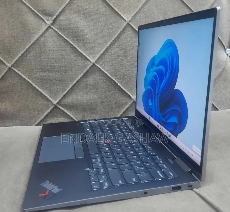 New Laptop Lenovo ThinkPad X1 Yoga 16GB Intel Core i7 SSD 512GB