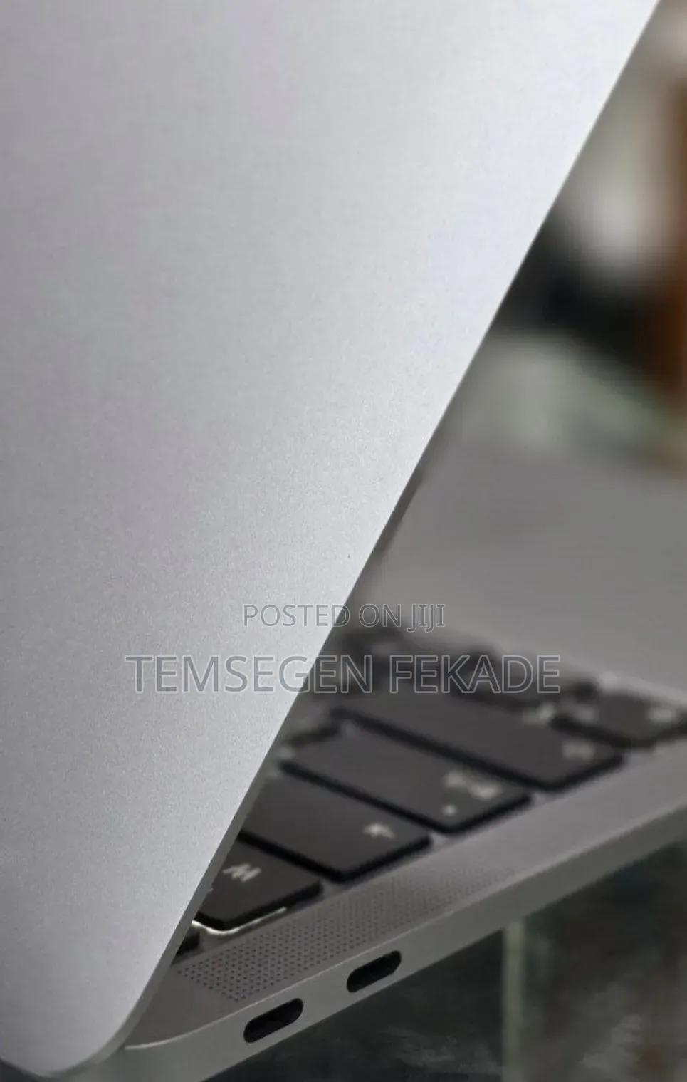 New Laptop Apple MacBook Air 2020 M1 8GB Apple M1 SSD 256GB