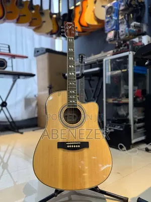 Yamaha F6000 Eq Acostic Guitar