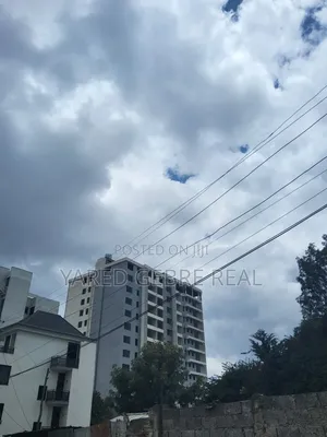 2bdrm Apartment in በ6 የሚረከቡት ዘመናዊ , Yeka for sale