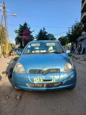 Toyota Vitz 2002 Blue