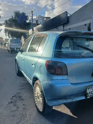 Toyota Vitz 2002 Blue