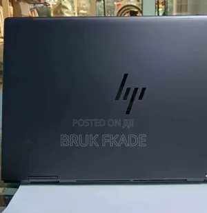 New Laptop HP Envy X360 8GB AMD Ryzen 5 SSD 256GB