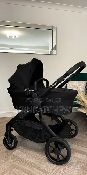 Luxury Baby Stroller With Bassinet መተኛ መሆን የሚችል