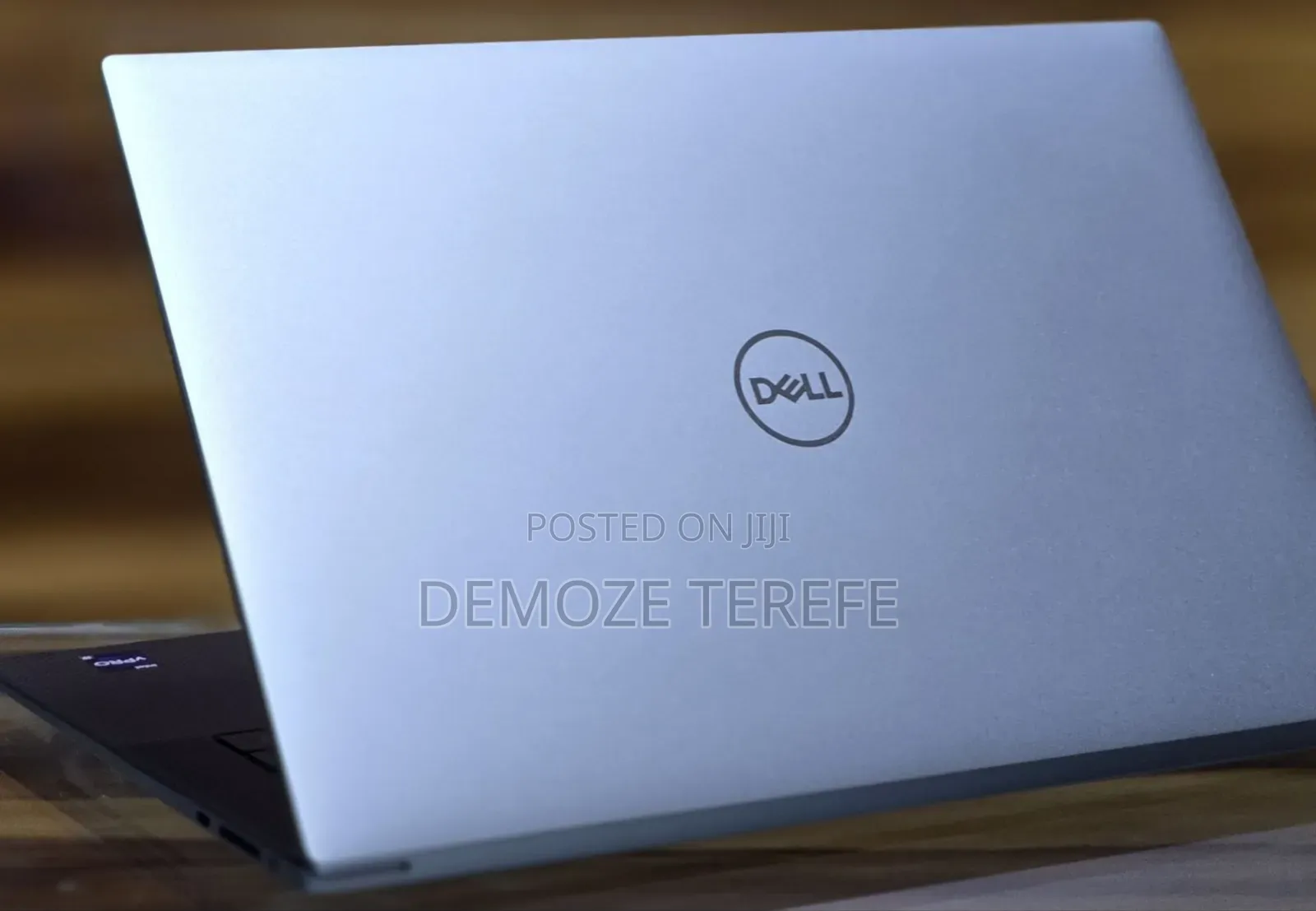 New Laptop Dell Precision 15 3520 16GB Intel Core i9 SSD 512GB