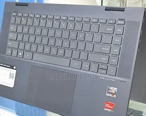 New Laptop HP Envy X360 8GB AMD Ryzen 5 SSD 256GB