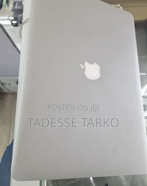 New Laptop Apple MacBook Pro 2015 16GB Intel Core i7 SSD 256GB