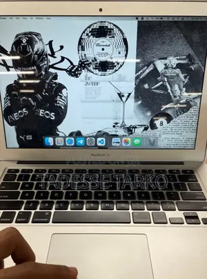 New Laptop Apple MacBook Air 2014 8GB Intel Core i7 SSD 128GB
