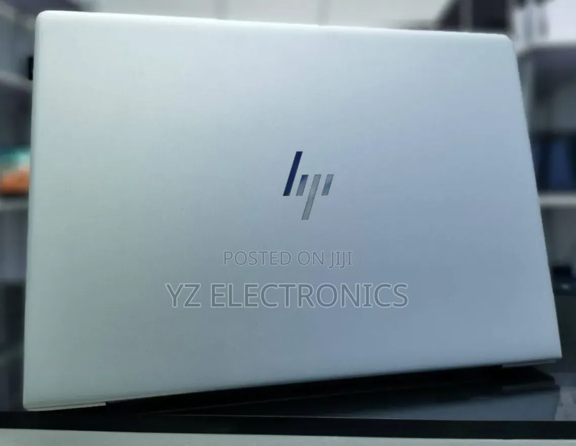 New Laptop HP EliteBook 845 G7 16GB AMD Ryzen 5 SSD 512GB