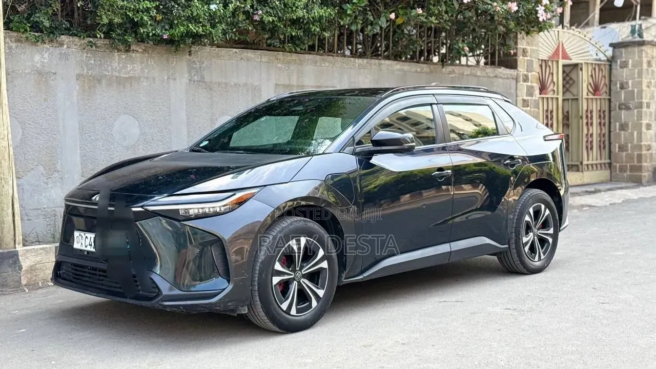 Toyota bZ4X 2022 Black