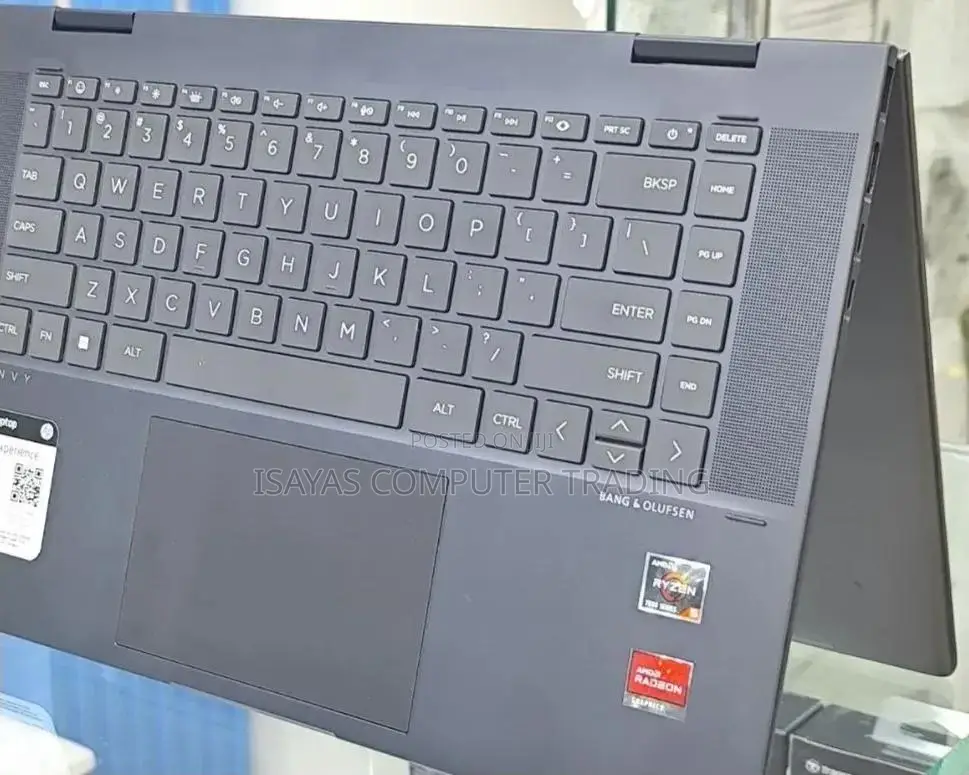 New Laptop HP Envy X360 8GB AMD Ryzen 5 SSD 512GB