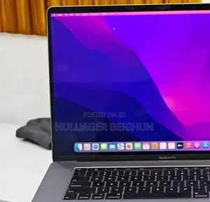 New Laptop Apple MacBook Pro 2018 32GB Intel Core i9 SSD 2T