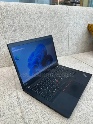 New Laptop Lenovo ThinkPad T14 16GB Intel Core i7 SSD 512GB
