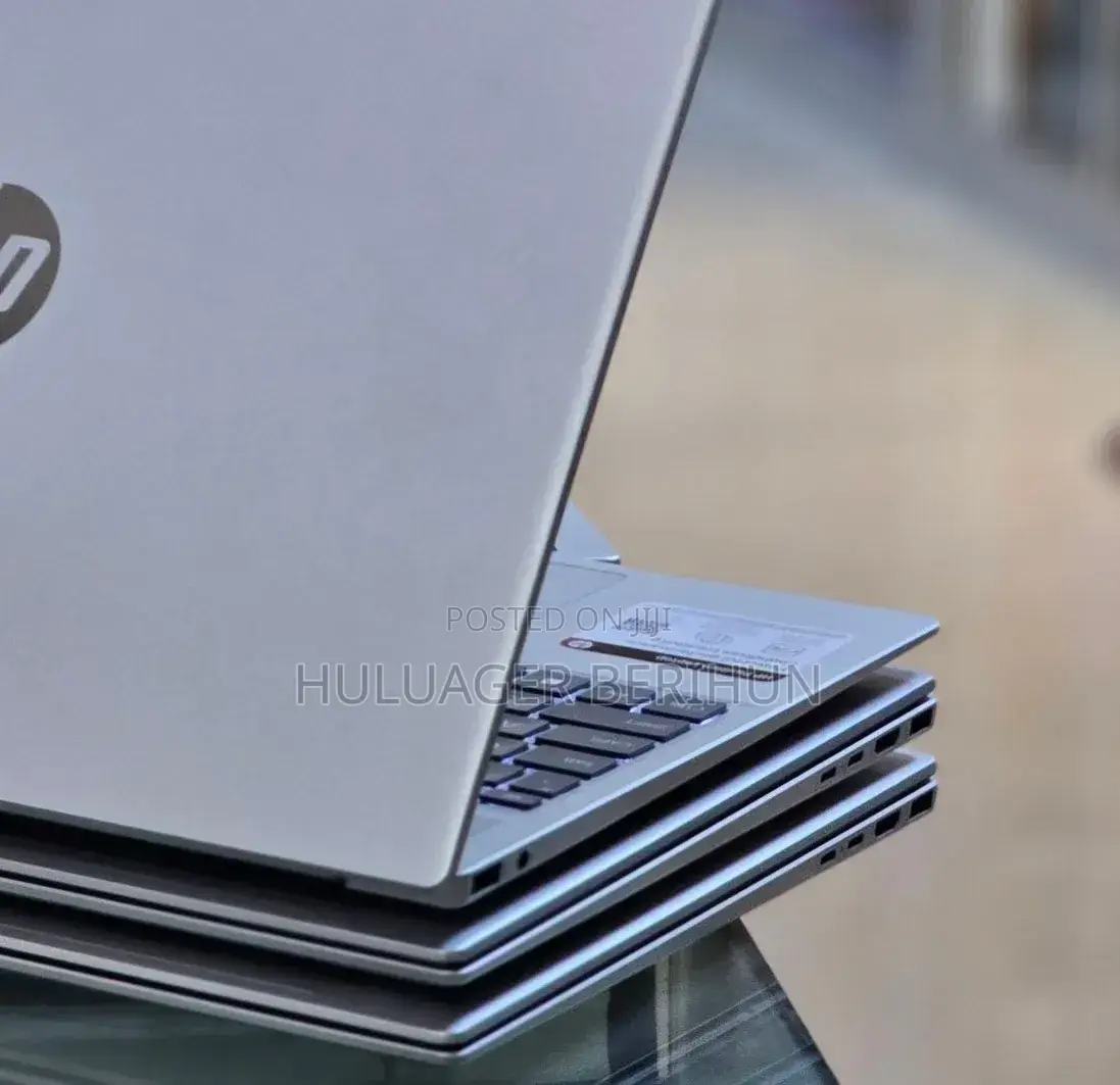 New Laptop HP Pavilion 15 8GB Intel Core i5 SSD 512GB