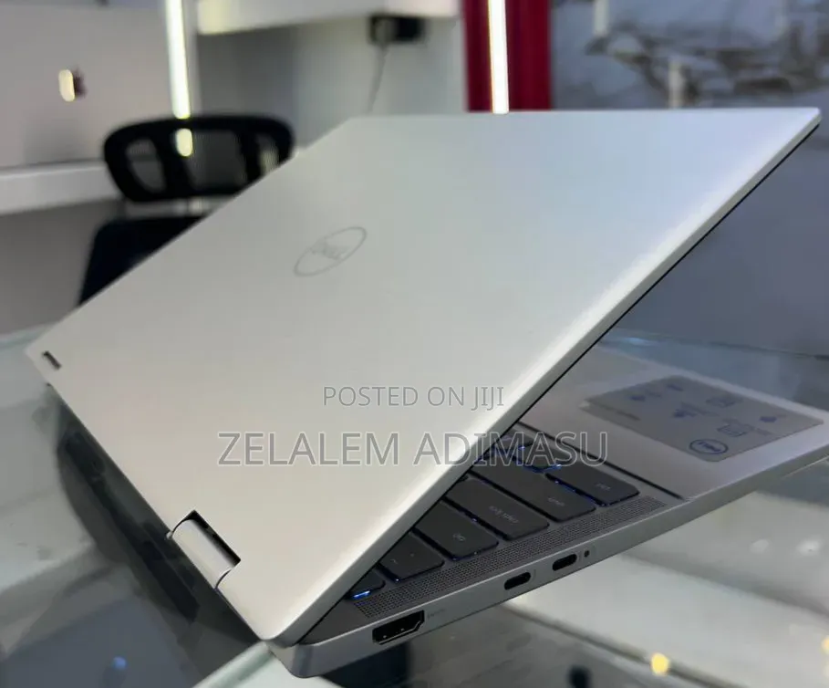 New Laptop Dell Inspiron 14 16GB Intel Core i7 SSD 1T
