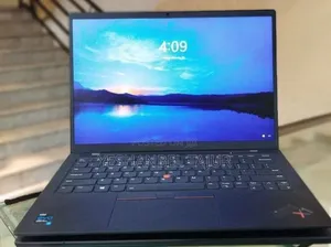 New Laptop Lenovo ThinkPad X1 Carbon 16GB Intel Core i7 SSD 512GB