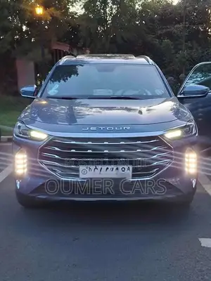 Jetour X70 Plus 1.6 5-Seater FWD 2022