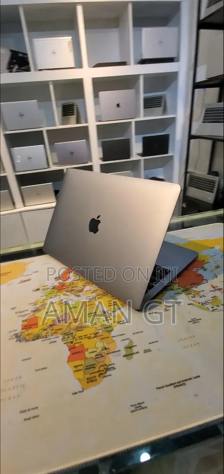New Laptop Apple MacBook Pro M1 8GB Apple M1 SSD 512GB