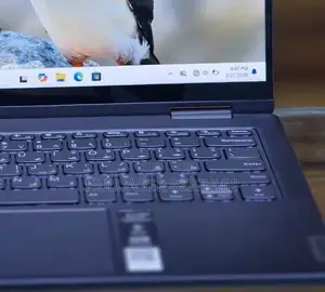 New Laptop Lenovo Yoga 7i 16GB Intel Core i7 SSD 512GB