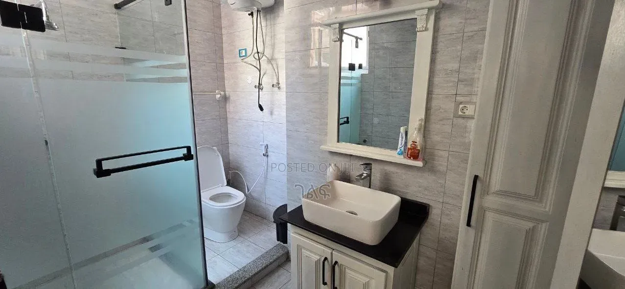 2bdrm Apartment in ባለሁለት መኝታ አፓርትመንት, Bole for sale