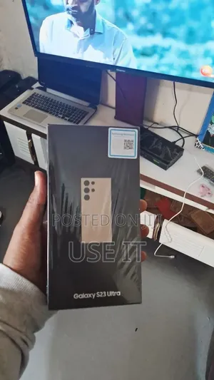 New Samsung Galaxy S23 Ultra 256 GB