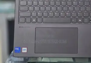 New Laptop Lenovo Yoga 7i 16GB Intel Core i7 SSD 512GB
