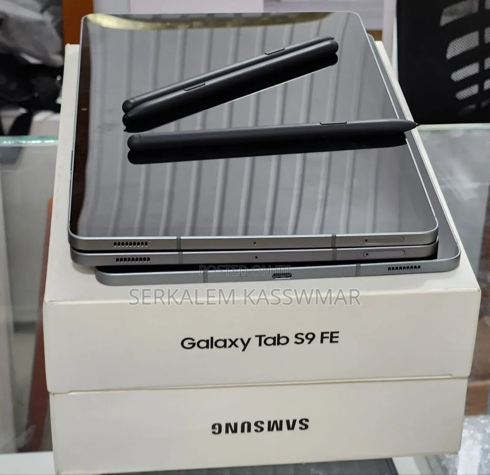 New Samsung Galaxy Tab S9 FE 128 GB Gray