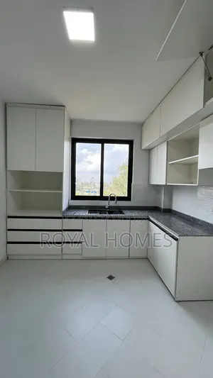 3bdrm Apartment in Bole for rent