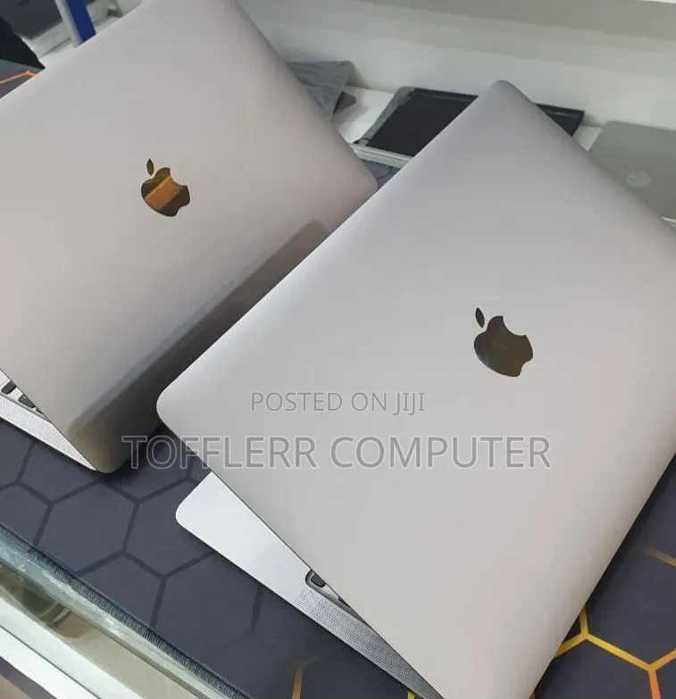 New Laptop Apple MacBook Air 16GB Intel Core i7 SSD 512GB