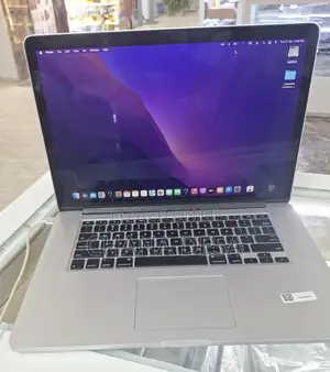 New Laptop Apple MacBook Pro 2015 16GB Intel Core i7 SSD 256GB