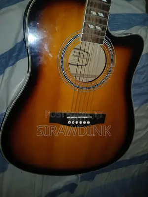 Yamaha Acoustic Guitar