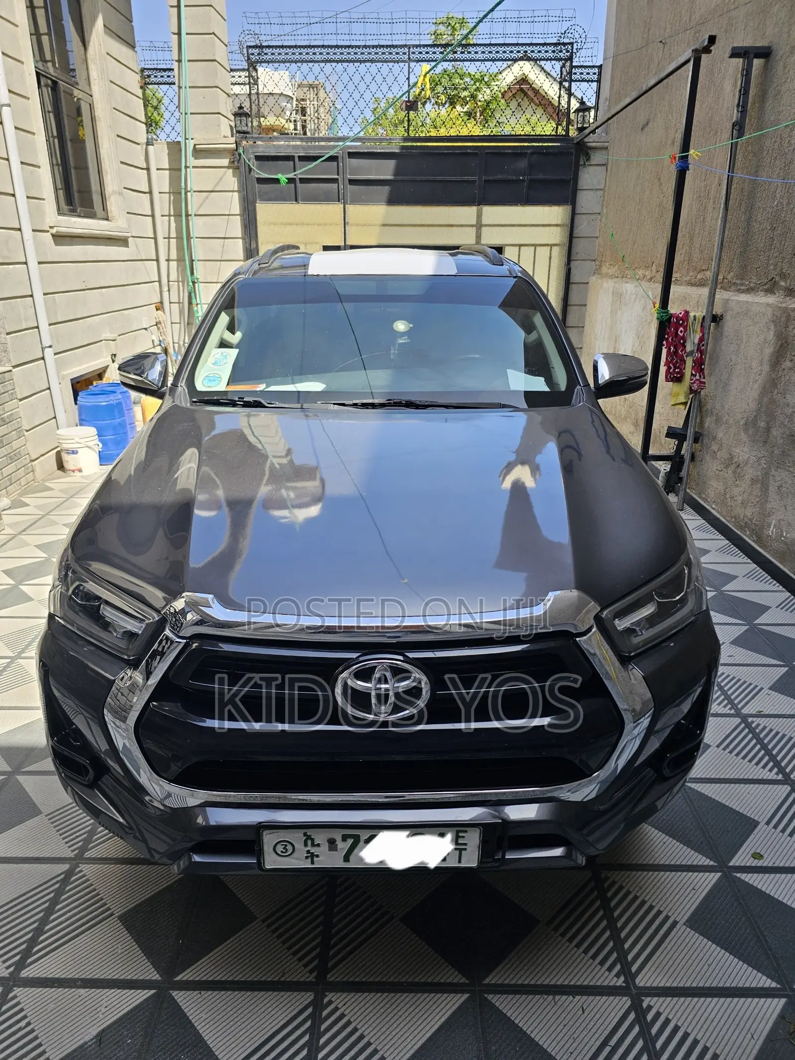 Toyota Hilux 2020 Black