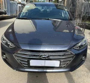 Hyundai Avante 2017 Gray