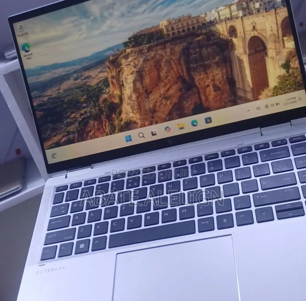 New Laptop HP EliteBook x360 1040 G7 16GB Intel Core i7 SSD 512GB