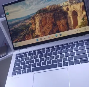 New Laptop HP EliteBook x360 1040 G7 16GB Intel Core i7 SSD 512GB