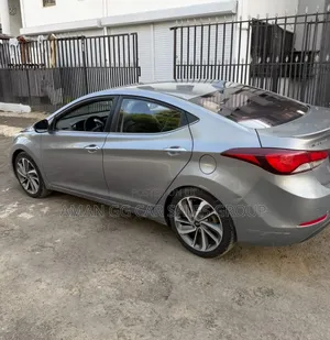 Hyundai Avante 2013 Silver