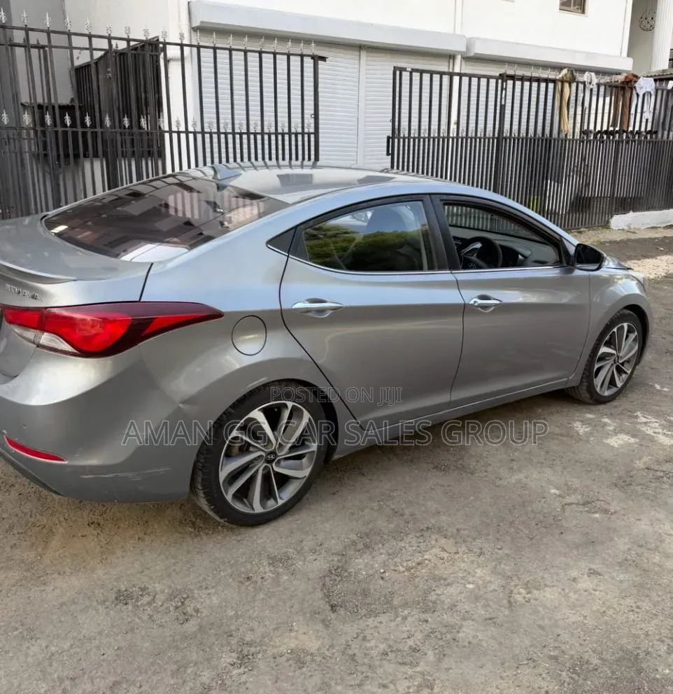 Hyundai Avante 2013 Silver