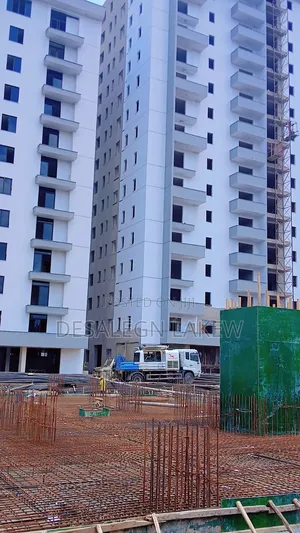20,000 ካሬ ላይ ያረፈ ሰፊ ኮምፓውንድ አፓርታማ