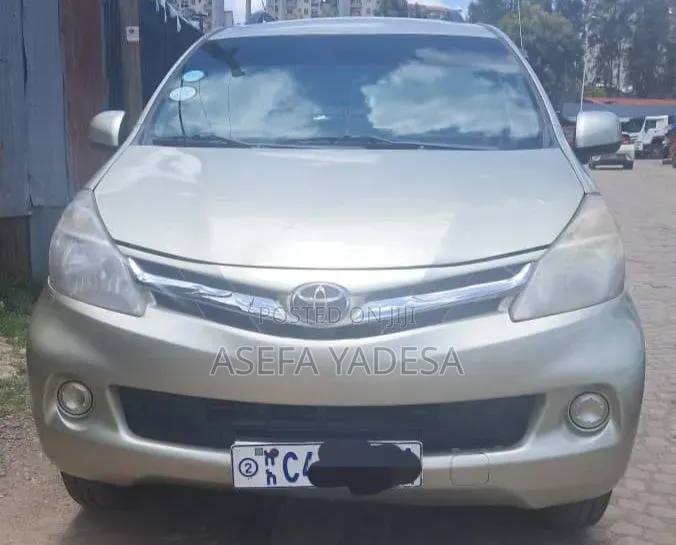 Toyota Avanza 2016 Silver