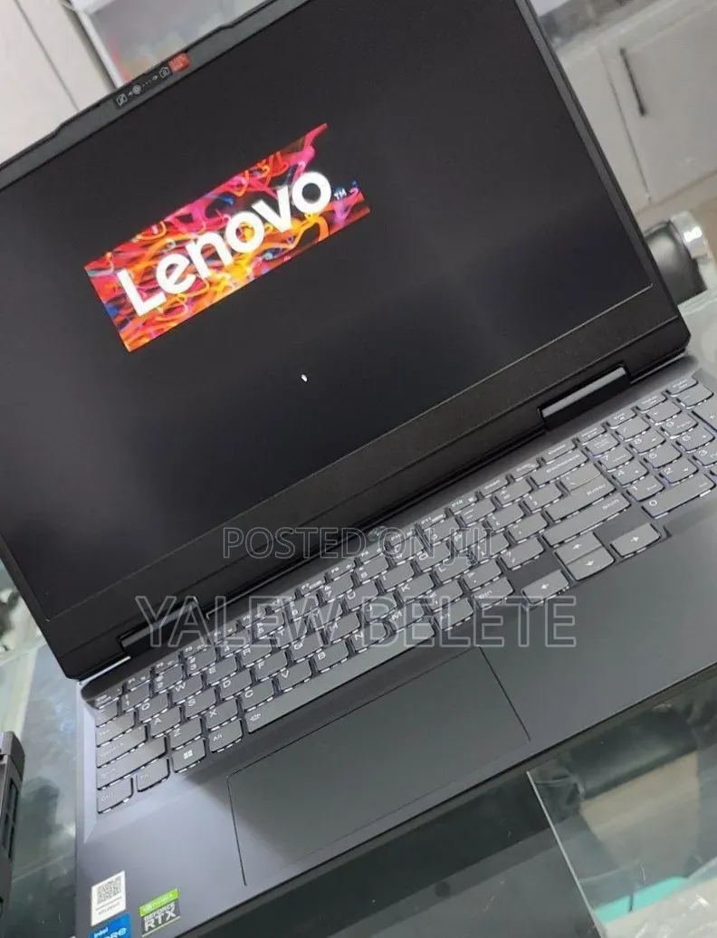 New Laptop Lenovo ThinkPad X1 Yoga 16GB Intel Core i5 SSD 512GB