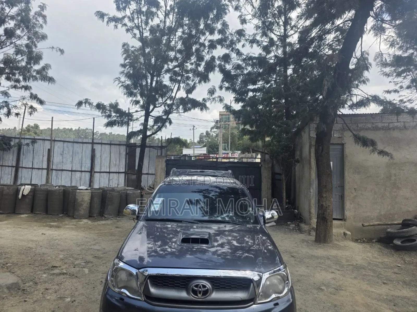 Toyota Hilux 2013 Gray